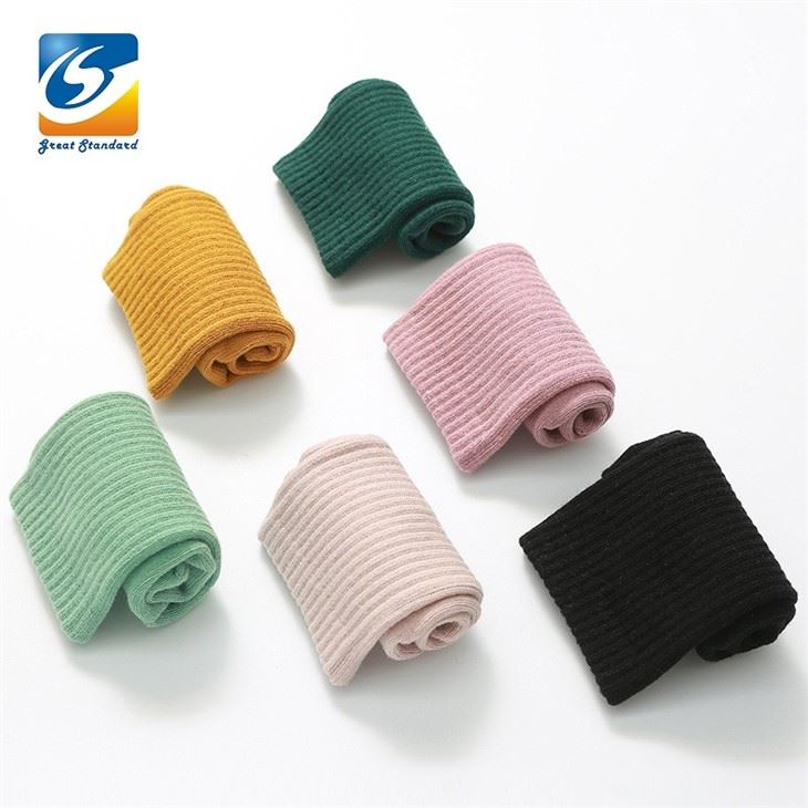 Mid Calf Yoga Grip Socks